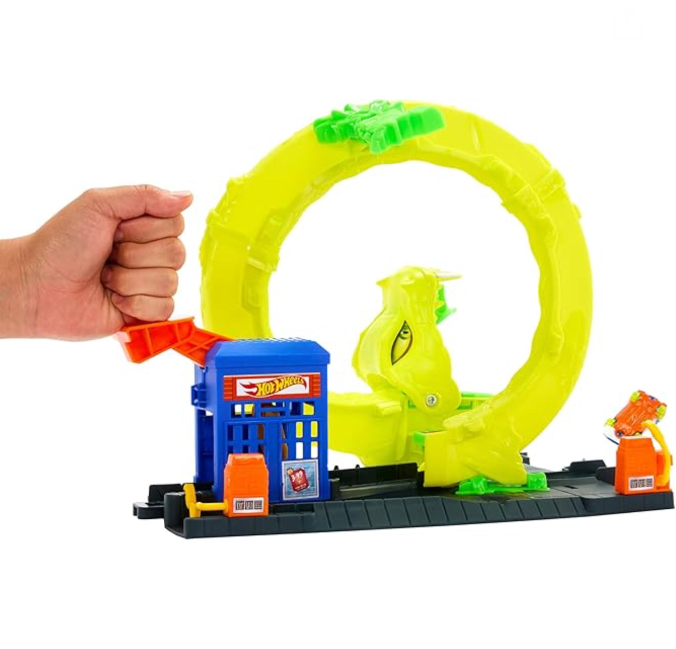 H/W CITY SNAKE SPIRAL ATTACK