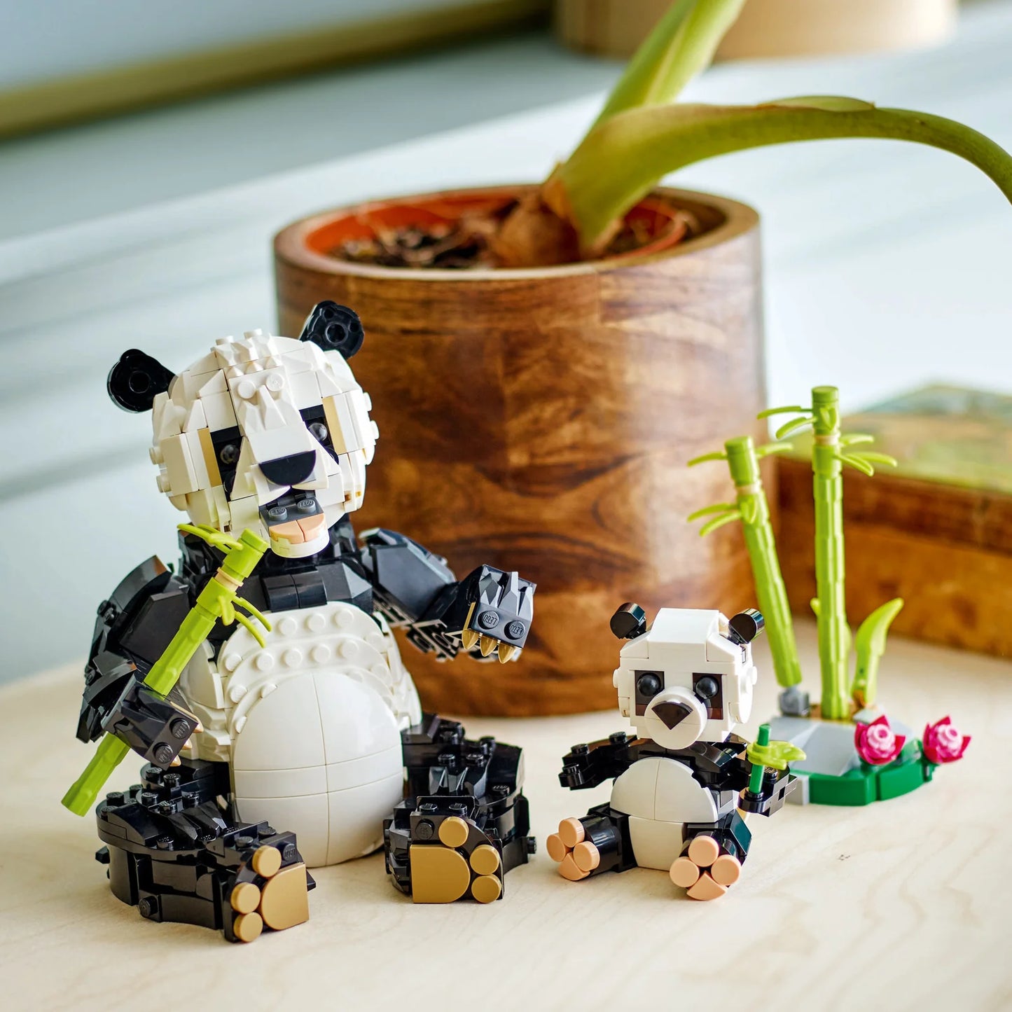 LEGO 31165 CREATOR PANDA FAMILY