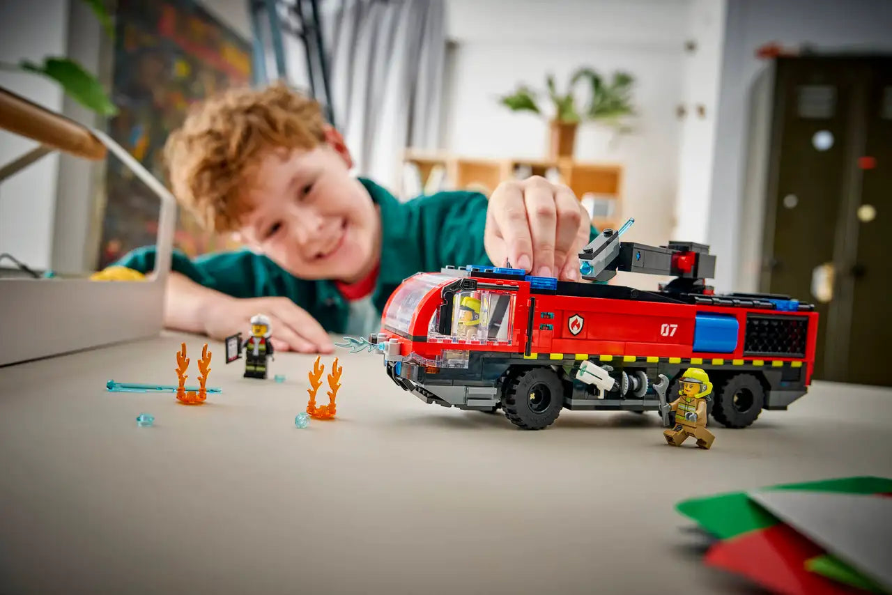 LEGO 60499 CITY AIRPORT FIRE TRUCK