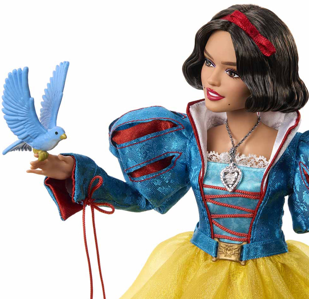 DISNEY COLLECTOR SNOW WHITE