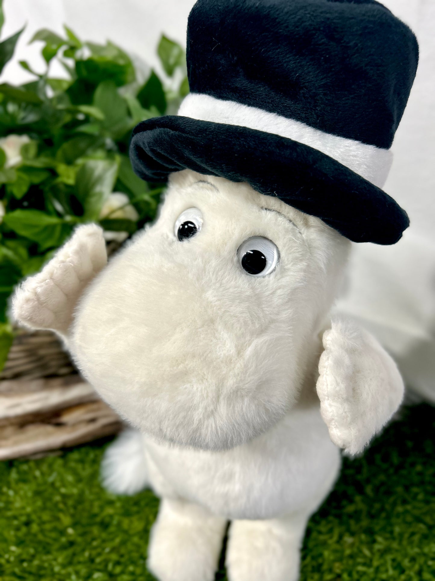 2025 CHARLIE SIGNATURE BEAR MOOMINPAPPA