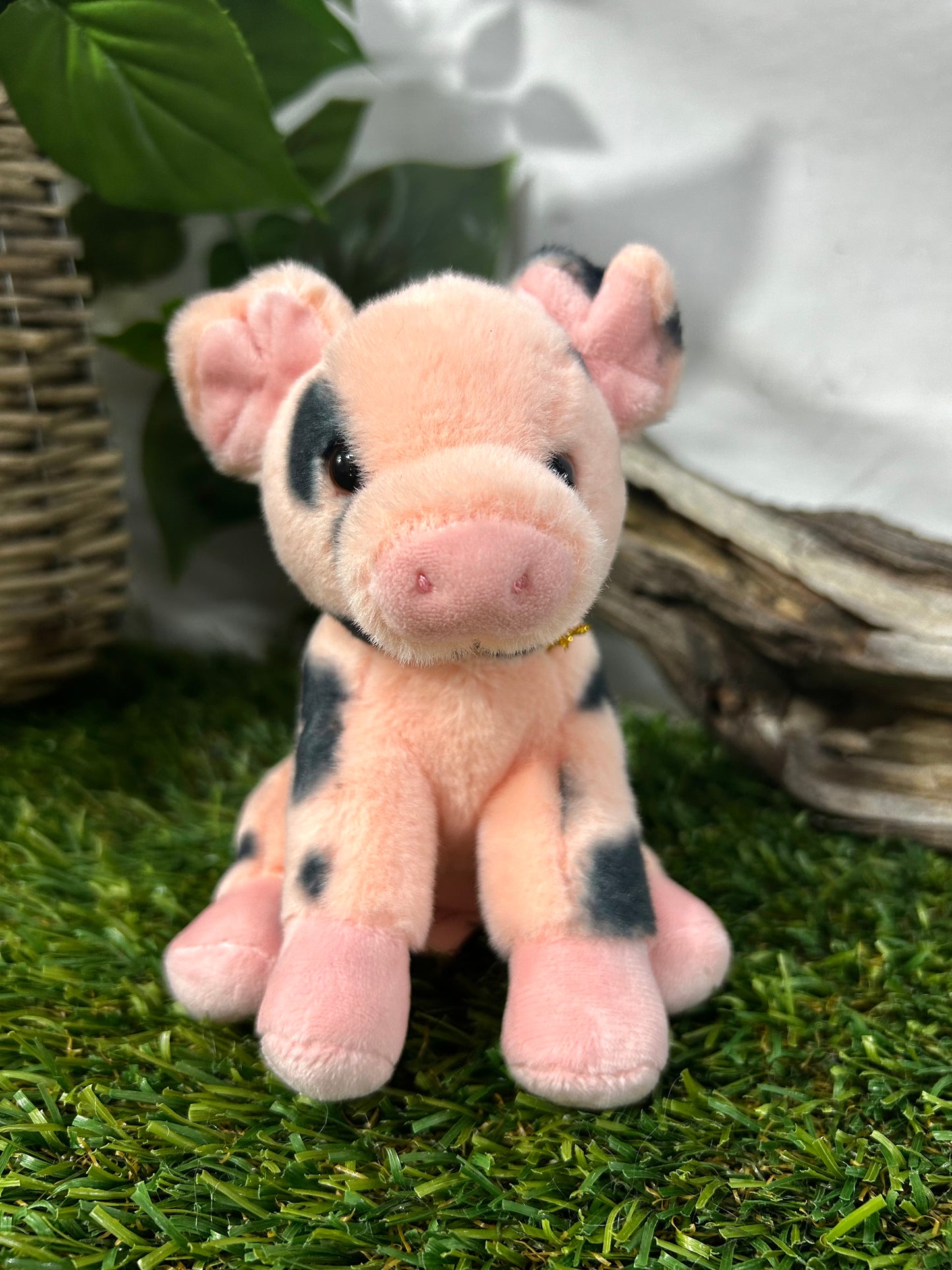 CHARLIE BEAR CUDDLE CUB SPOTTED PIG