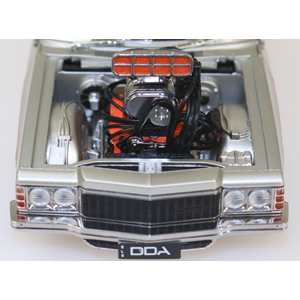 D/C 1:24 SILVER HOLDEN HZ PANEL VAN