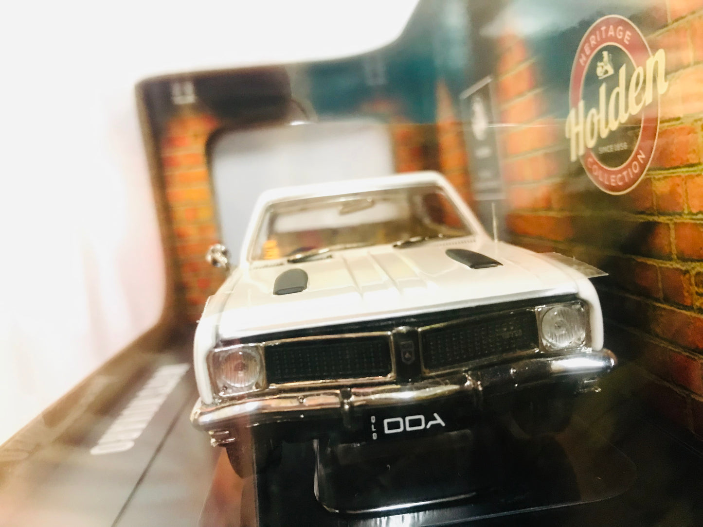 D/C 1:32 1970 Hg Gts 350 Monaro White