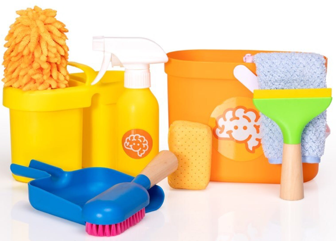 PRETENDABLES CLEANING SET
