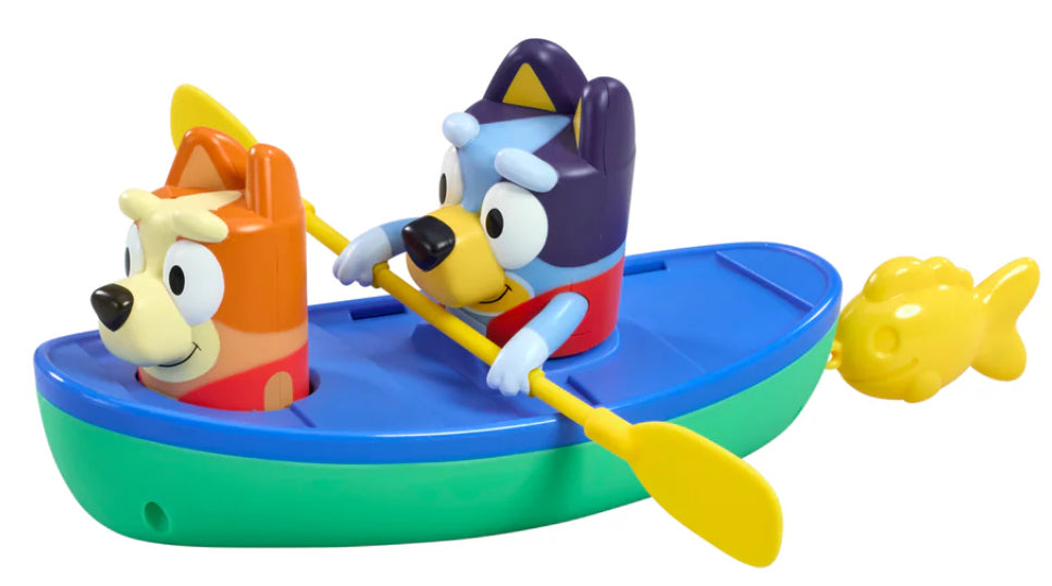 BLUEY PADDLING CANOE