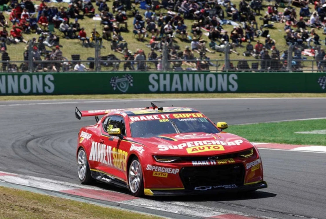 1:18 CAMARO #888 LOWNDES 30TH BATHURST