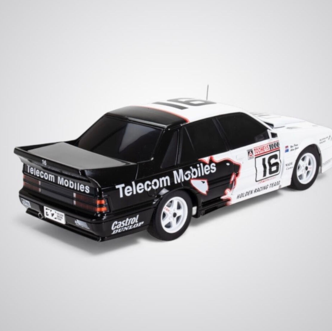 1:24 VL WALKINSHAW #16 PLASTIC LIGHT UP