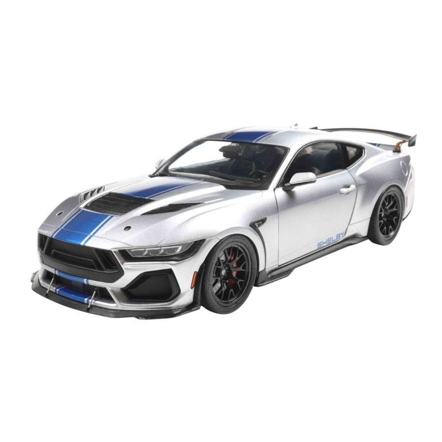D/C 1:18 SHELBY MUSTANG SUPER SNAKE