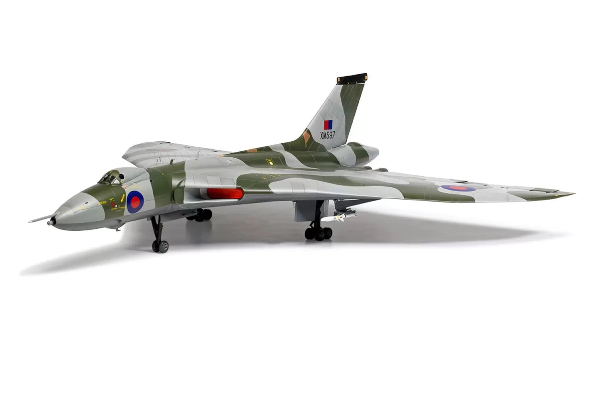 Airfix 1:72 Avro Vulcan B.2 Black Buck