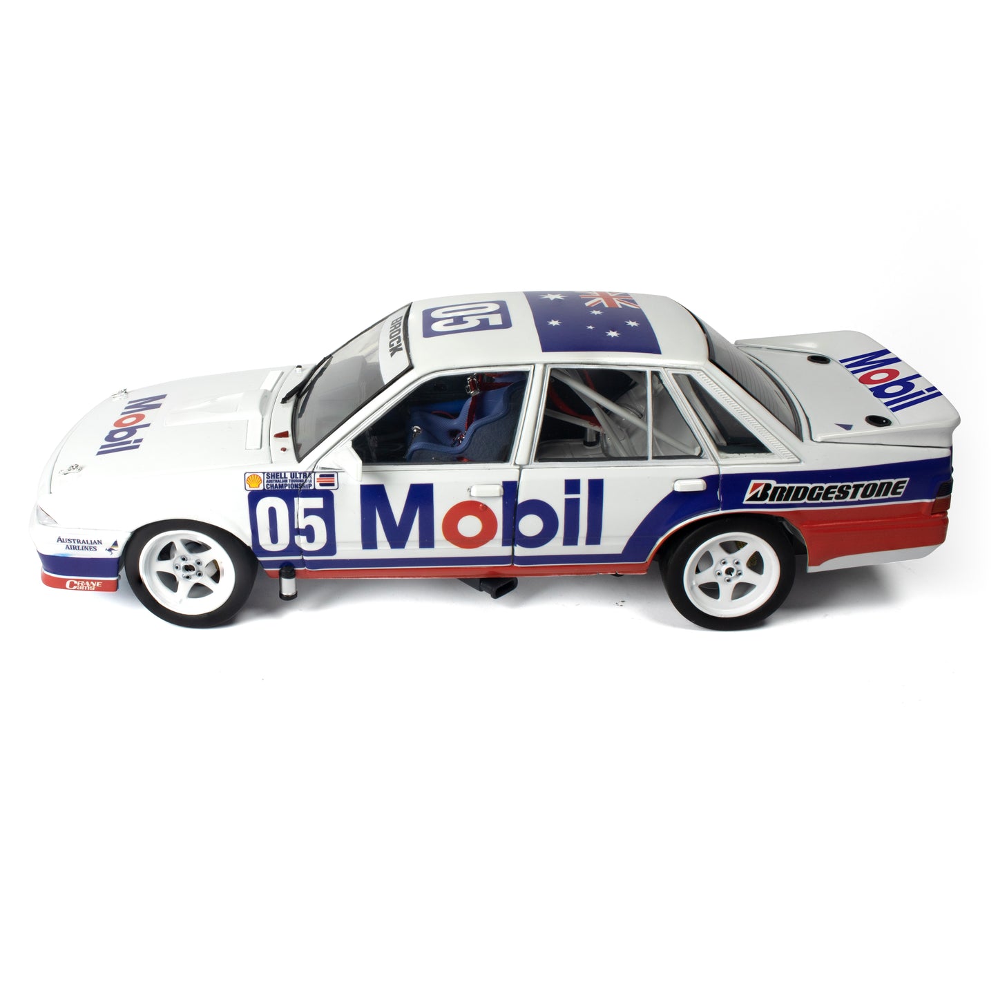 1:18 VL COMMODORE PETER BROCKS 05
