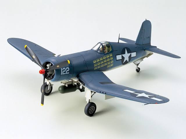 TAMIYA 1:48 VOUGHT F4U-1A CORSAIR
