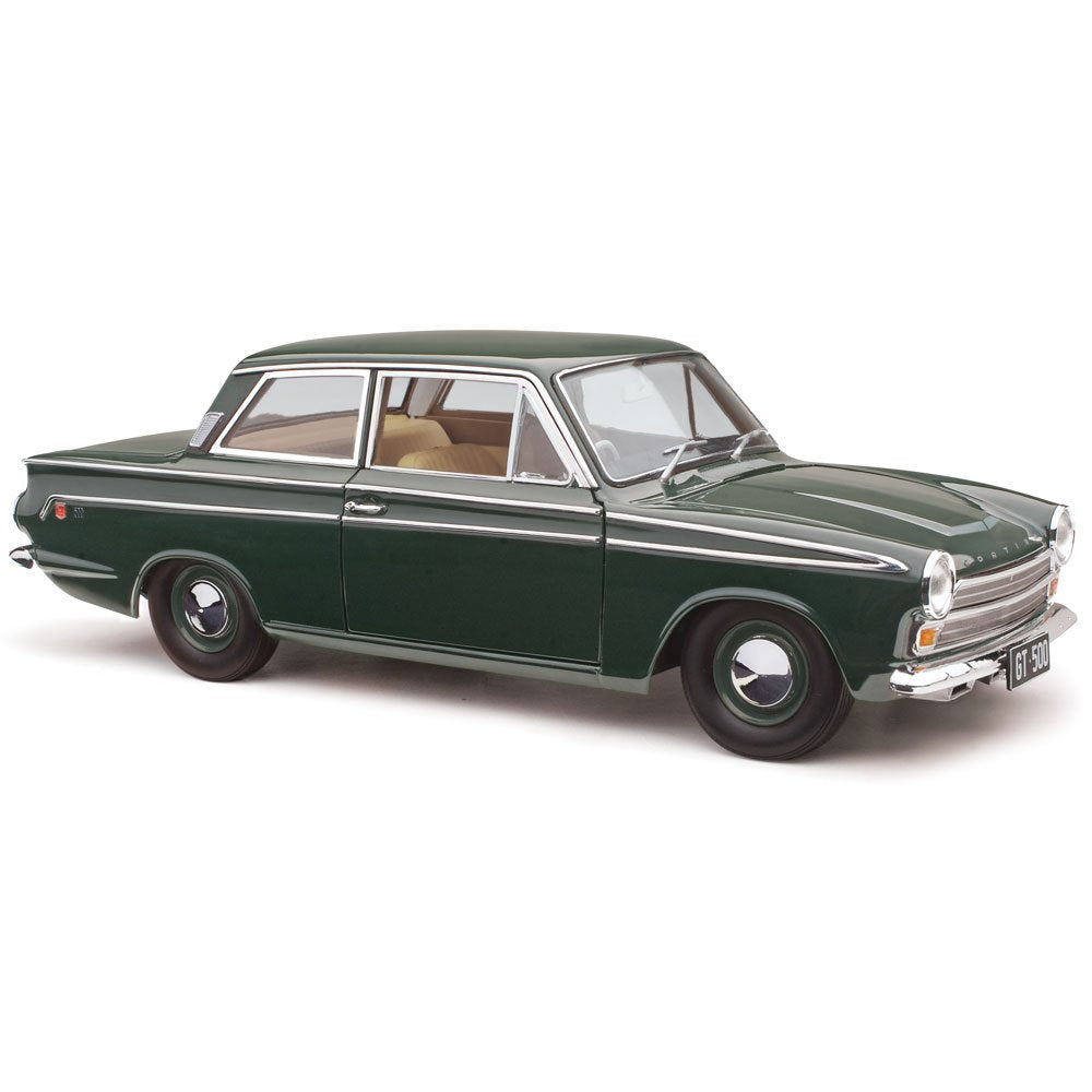 1:18 FORD CORTINA GT 500 IVY GREEN