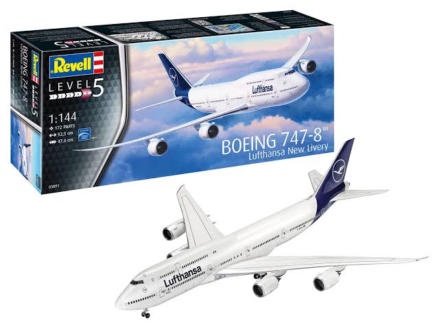 Revell 1:144 Boeing 747-8 Lufthansa