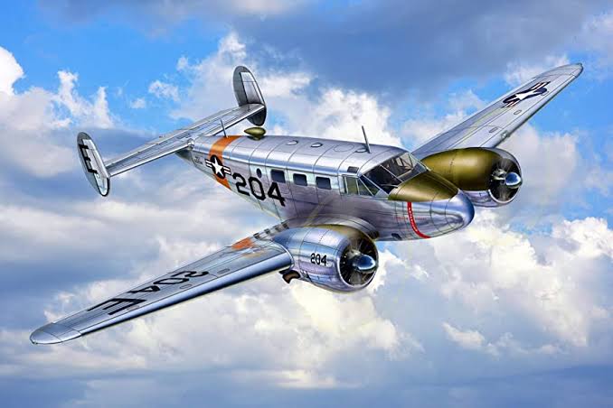 Revell 1:48 Beechcraft Model 18