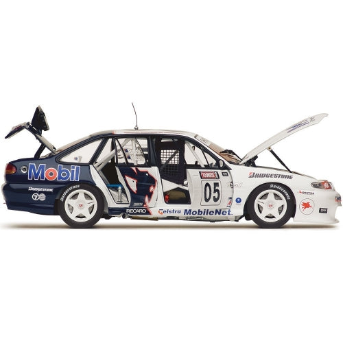 1:18 HOLDEN VR COMMODORE 1995 BROCK/MEZE
