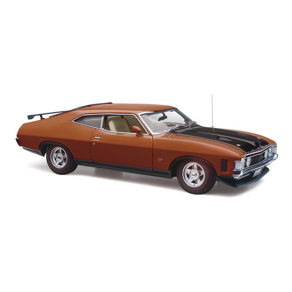 1:18 FORD XA FALCON RPO83 WALNUT GLOW