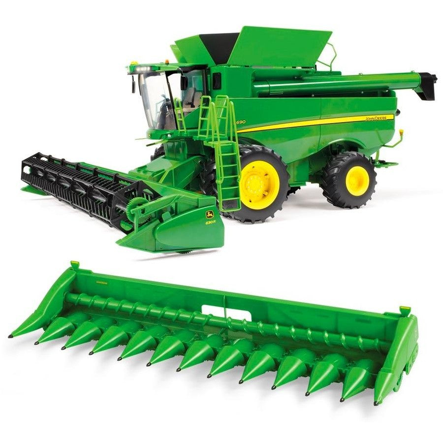 JD 1:16 S690 COMBINE WITH CORN