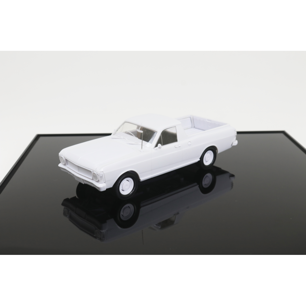 1:24 PLASTIC XW STANDARD FORD UTE