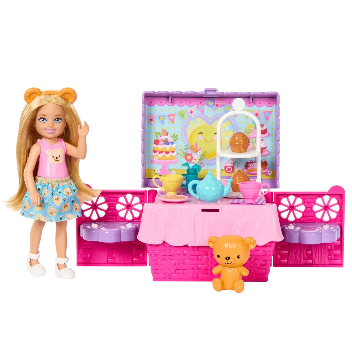 BRB & CHELSEA SURPRISE TEA PARTY