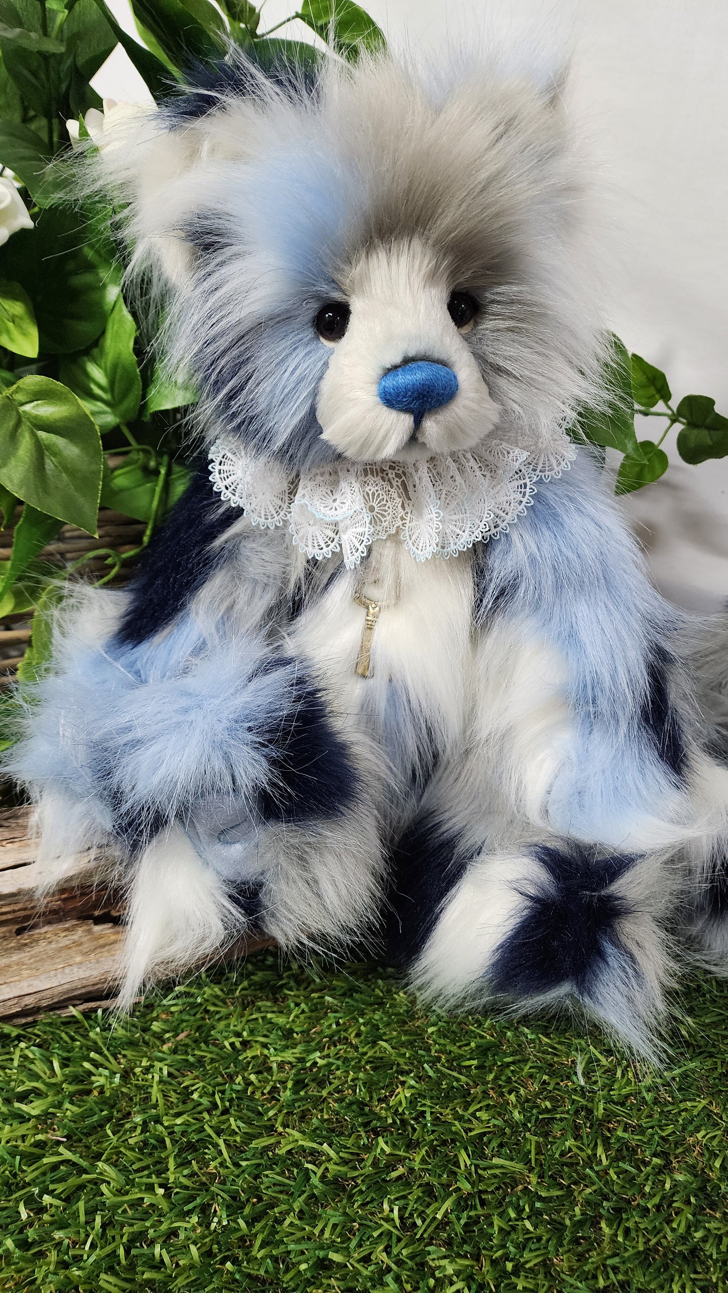 2025 CHARLIE BEARS EXCL JANINE