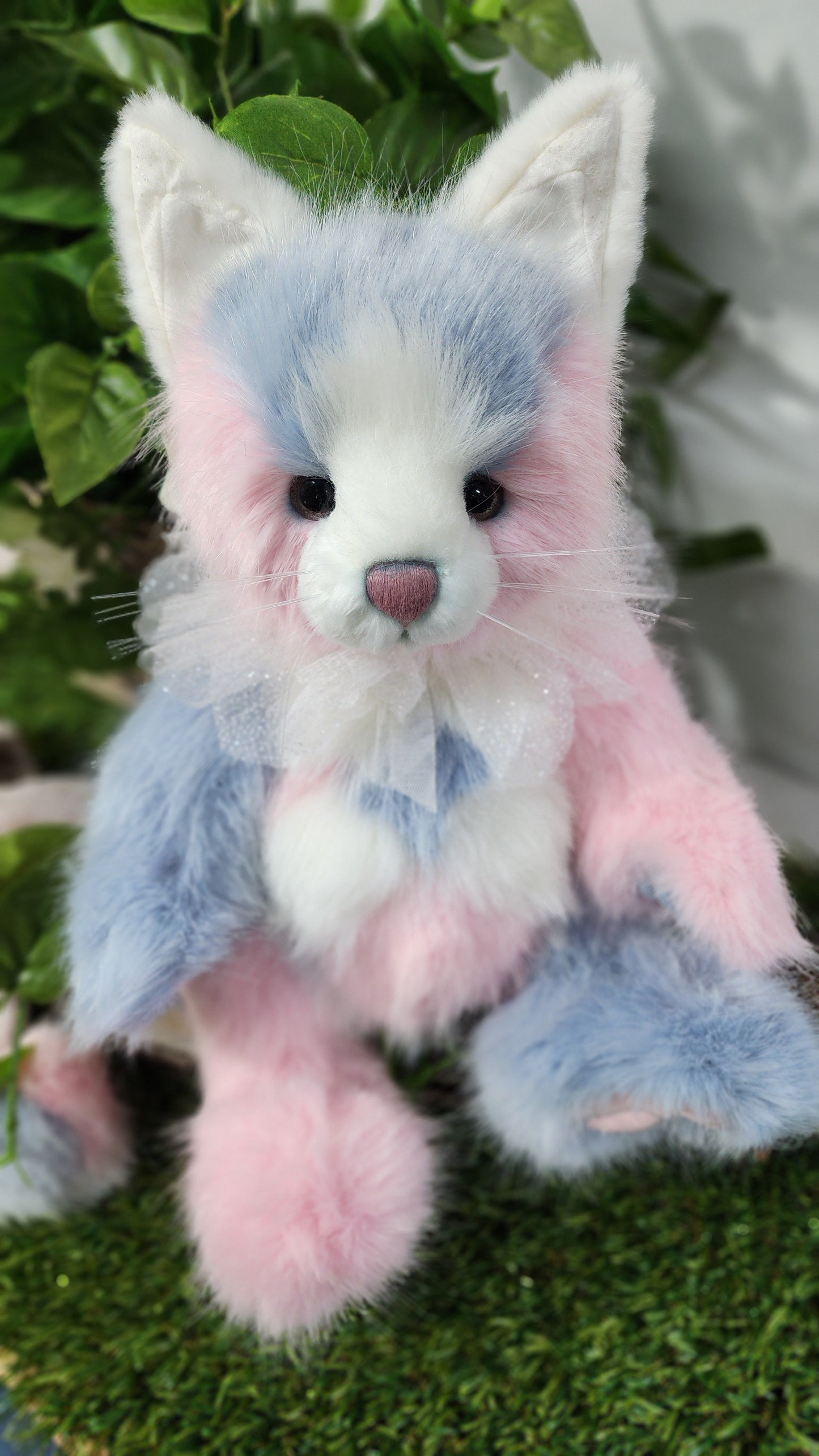 2025 CHARLIE BEARS EXCL COSMO