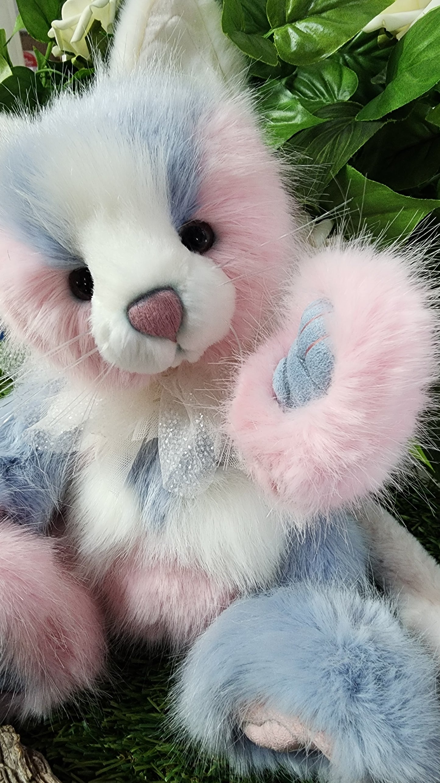 2025 CHARLIE BEARS EXCL COSMO