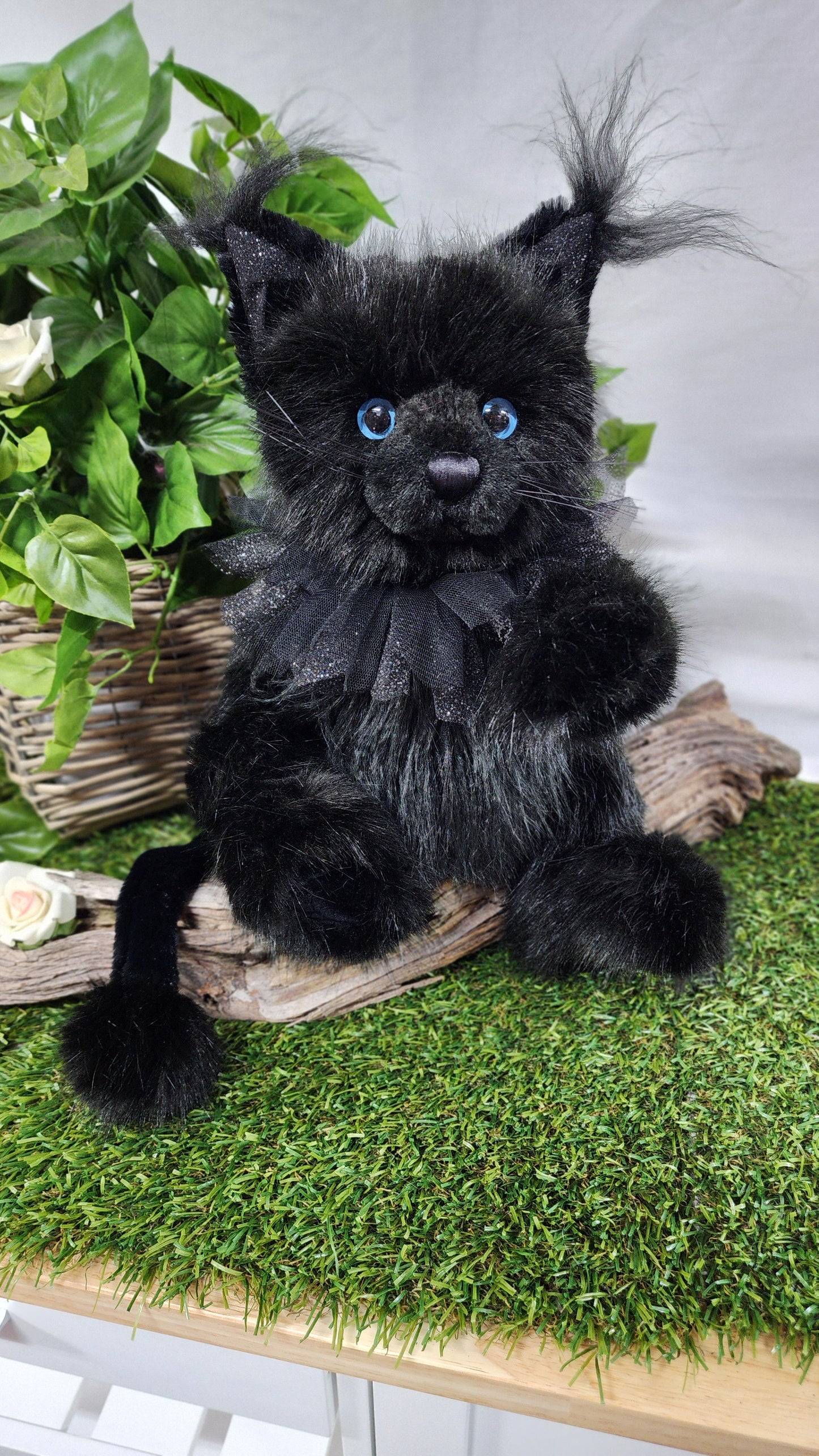 2025 CHARLIE BEARS EXCL MIYAKA