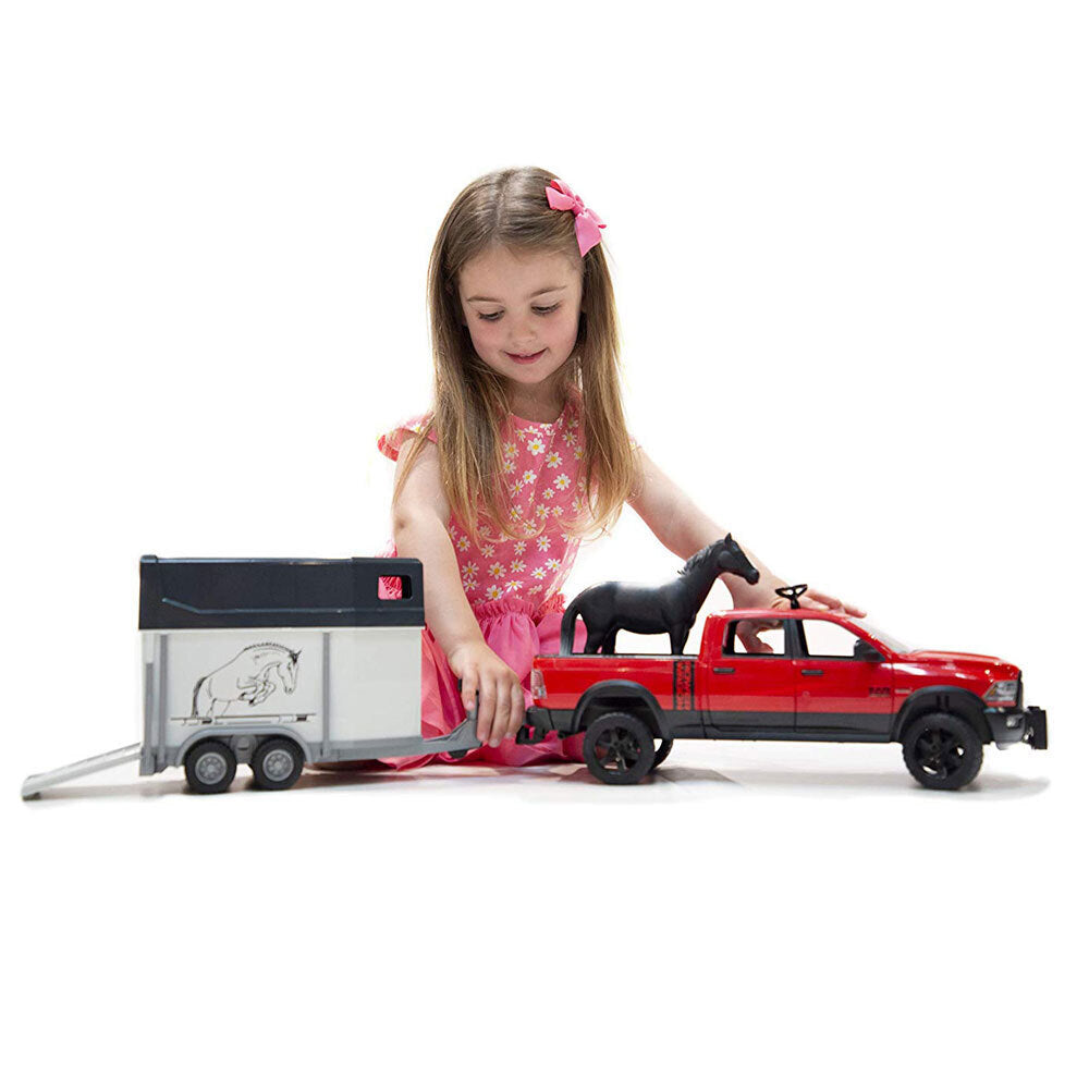 BRUDER 1:16 RAM 2500 POWERWAGON W/HORSE