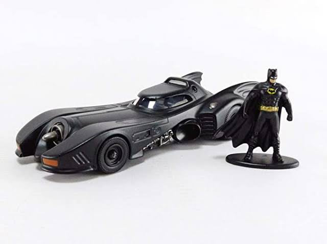 D/C 1:32 Batman 1989 Batmobile Movie