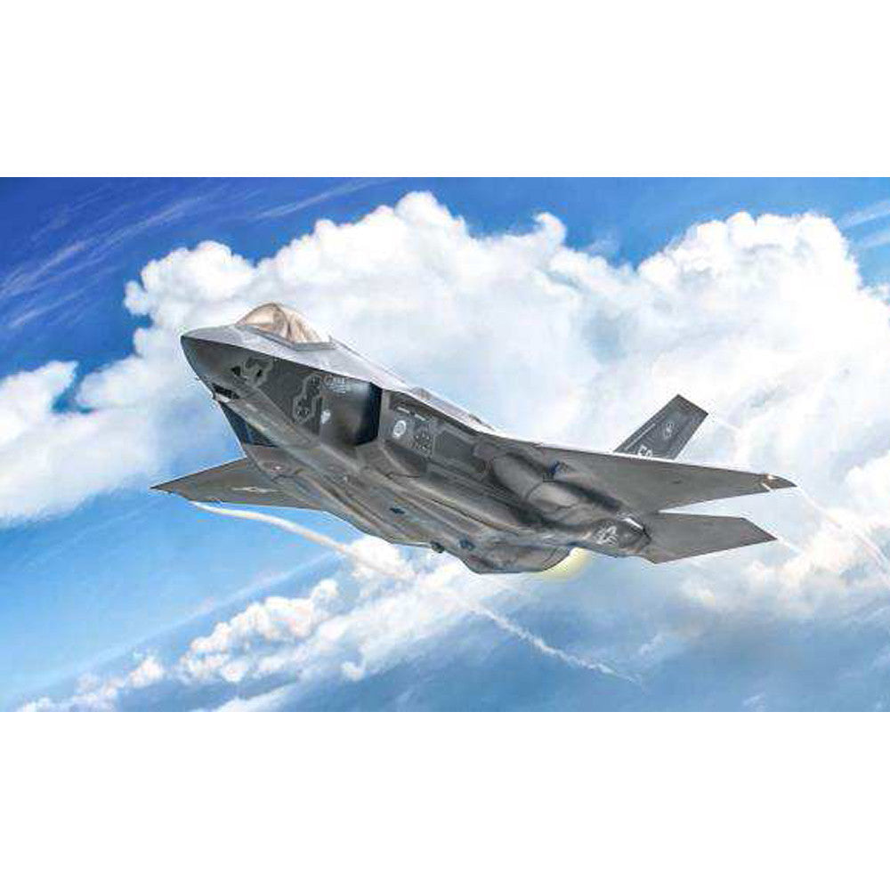 ITALERI 1:72 LIGHTNING II WITH AUS DECAL