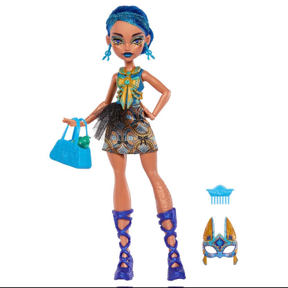 MONSTER HIGH BURIED SECRETS MYSTERY DOLL