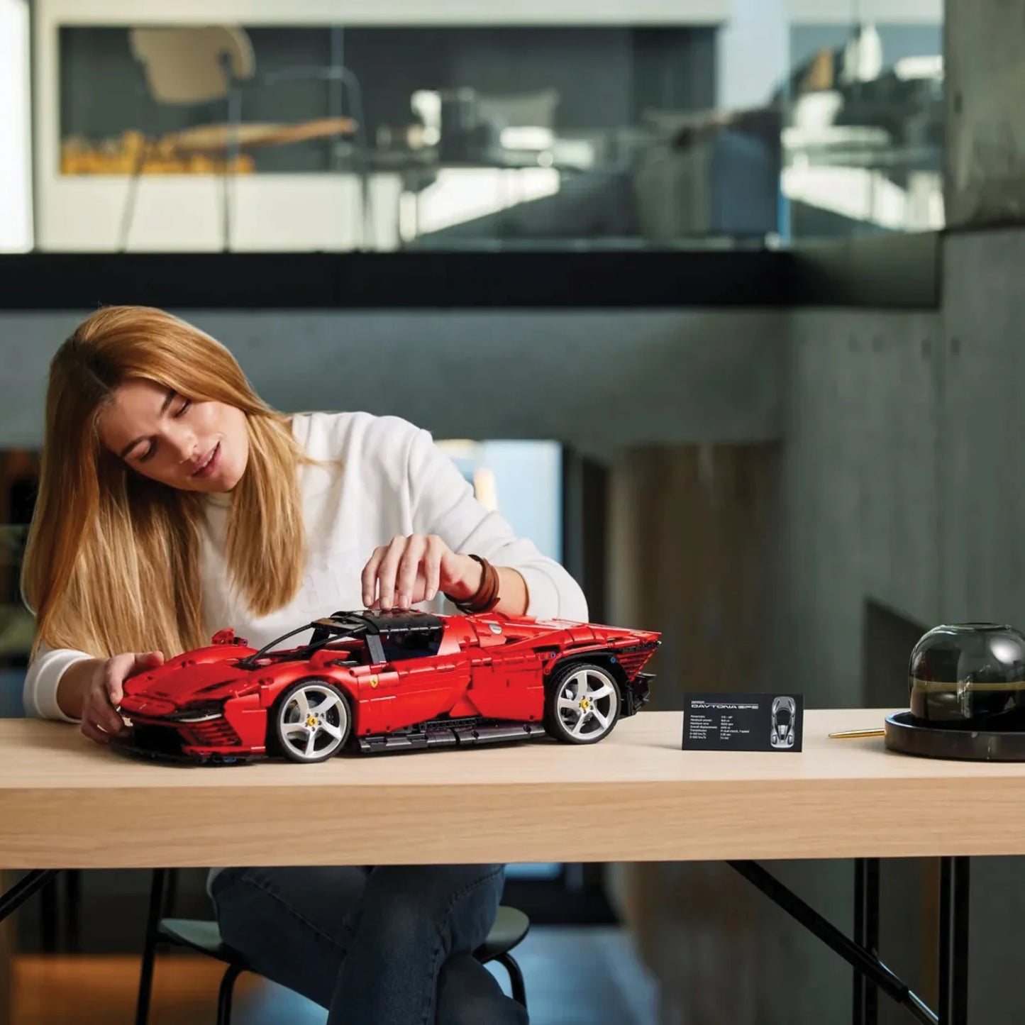 LEGO 42143 TECHNIC FERRARI DAYTONA SP3