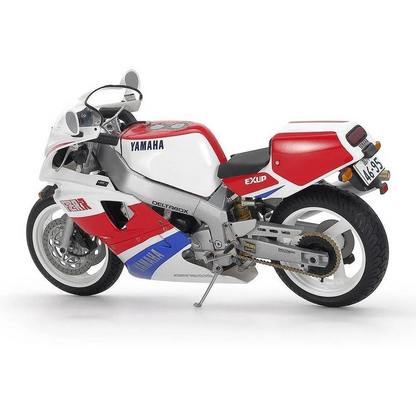 TAMIYA 1/12 YAMAHA FZR750R