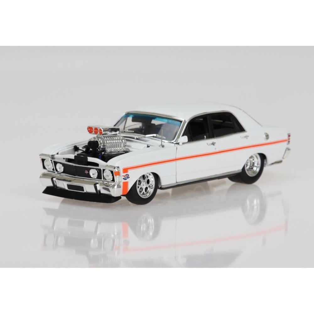 D/C 1:24 XW GTHO SLAMMED/SUPERCHARGED WH