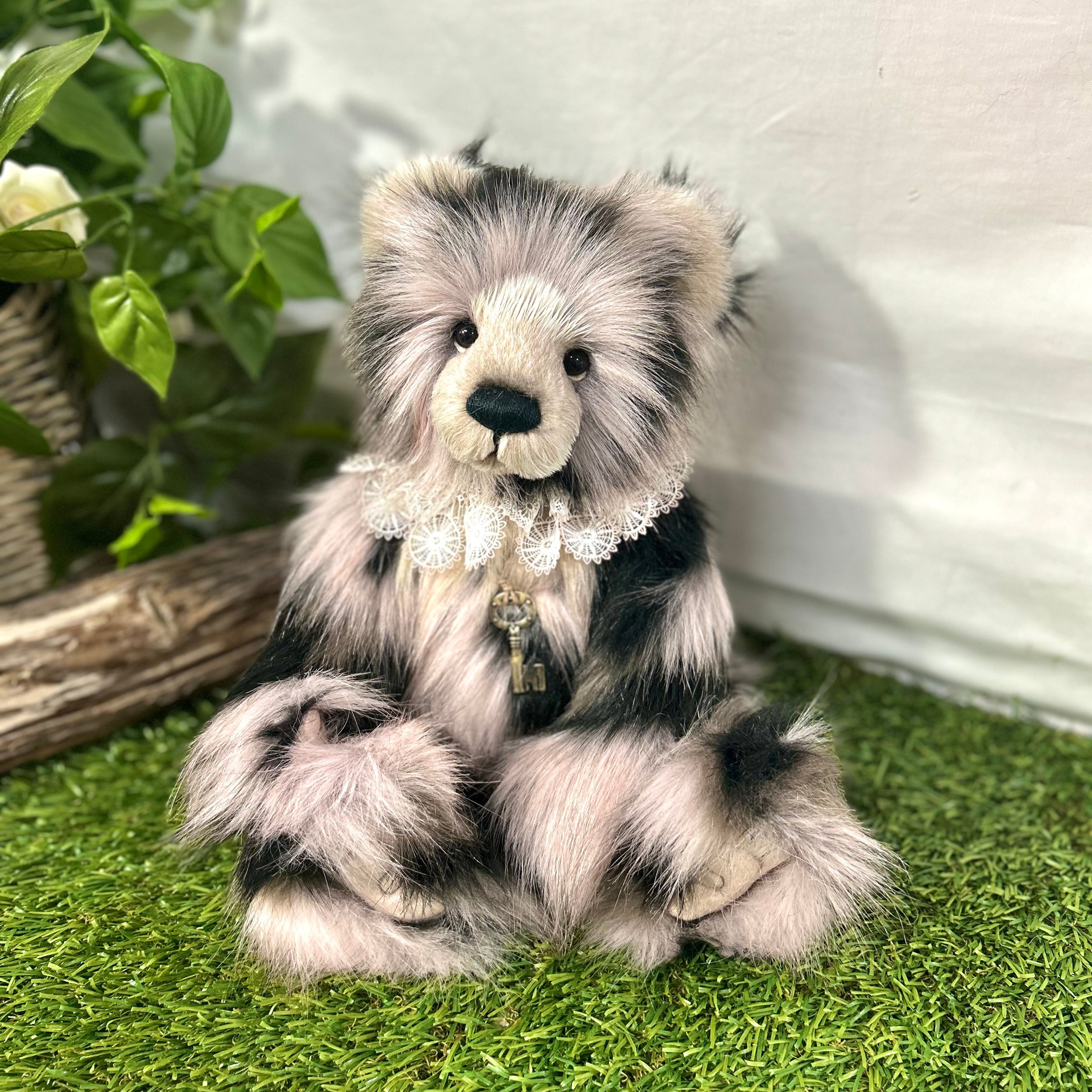2025 CHARLIE BEARS PS EXCL SOFIA