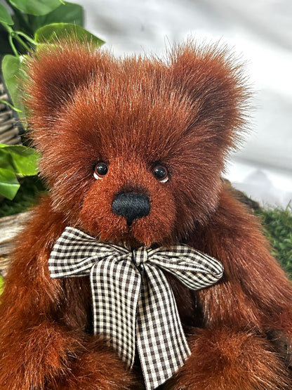 2025 CHARLIE BEARS EXCL THOMPSON
