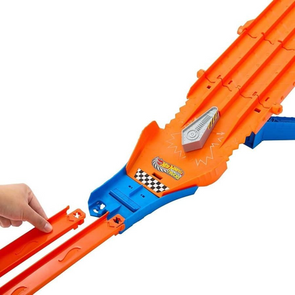 H/W MONSTER TRUCK BATTLE PLAYSET