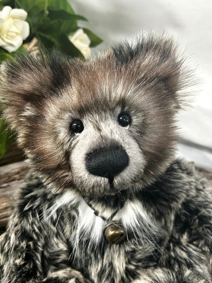 CHARLIE BEARS BIRTHDAY BEAR