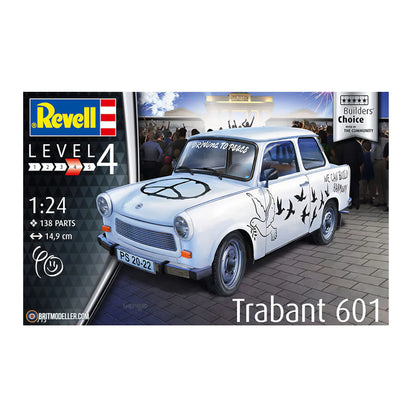 Revell 1:24 Trabant 601 Builders Choice