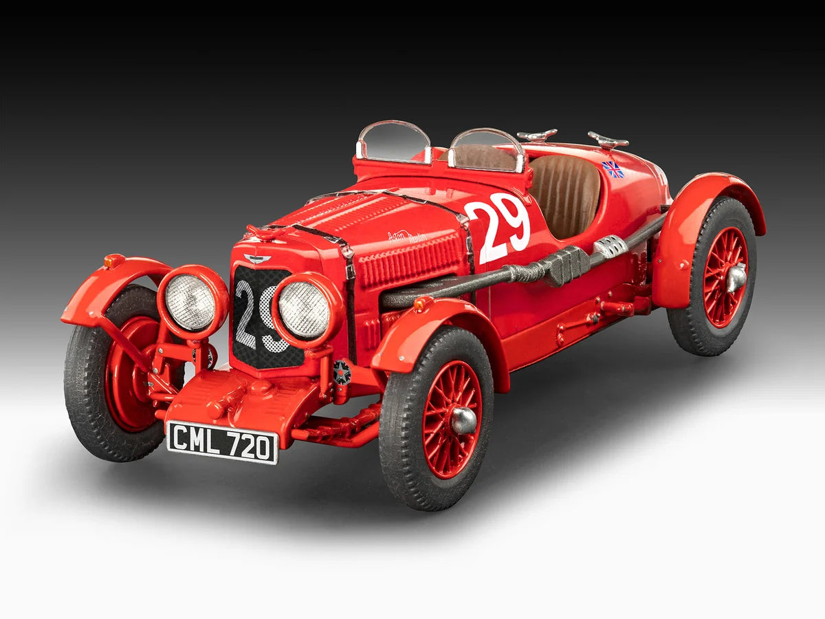 REVELL 1:32 ASTON MARTIN ULSTER