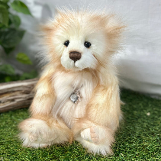 2025 CHARLIE BEARS EXCL ANNI WILLAMENA