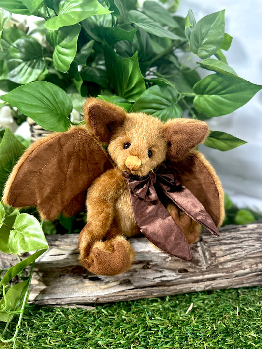 2025 CHARLIE BEARS PIPPY STRELL