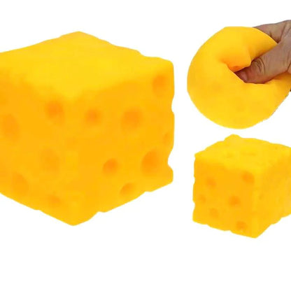 SQUEEZE CHEESE CUBE IN BOX