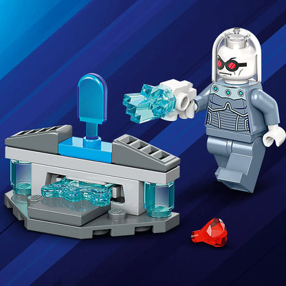 LEGO 76301 S/H BATMOBILE V MR FREEZE