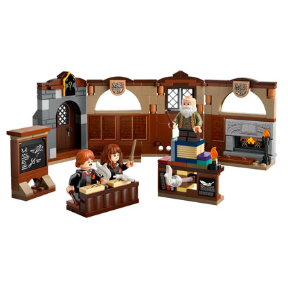 LEGO 76442 H/P HOGWARTS CHARMS CLASS