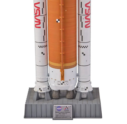 REVELL 1:144 NASA ARTEMIS SPACE LAUNCH