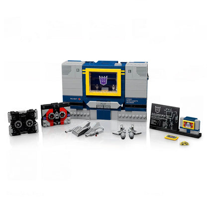 LEGO 10358 ICONS TRANSFORMERS SOUNDWAVE