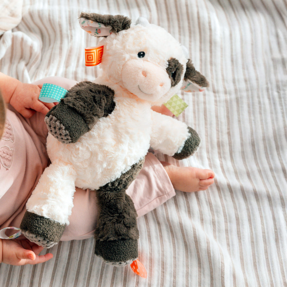 PLUSH MARY MEYER TAGGIES COW SOFT TOY