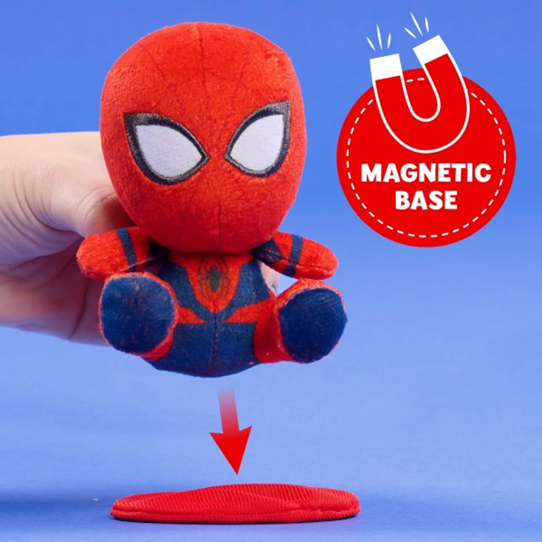 PERCH'D SHOULDER PLUSH SPIDERMAN
